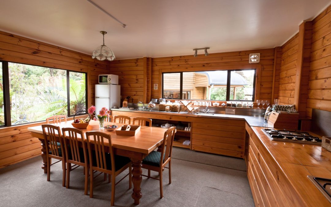 Transform Your Space with Kitchen Cabinet Remodeling in Fort Myers, FL.